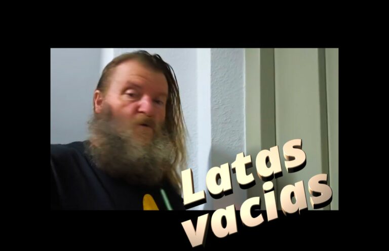 REFRANERO : Las latas vacias hacen más ruido que las llenas.  030725 eai